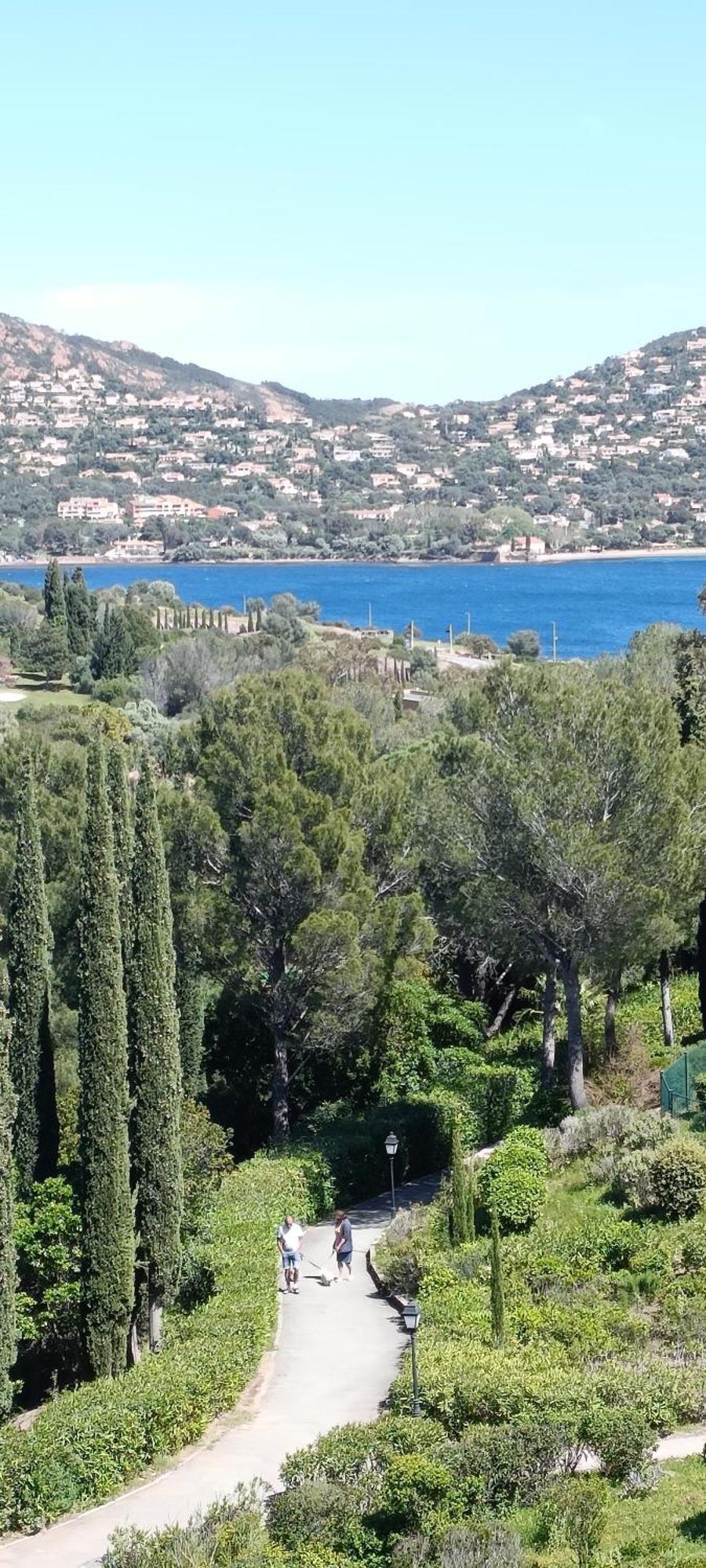 Cap Esterel Village Vacances T2 Vue Mer Agay Saint-Raphaël Dış mekan fotoğraf